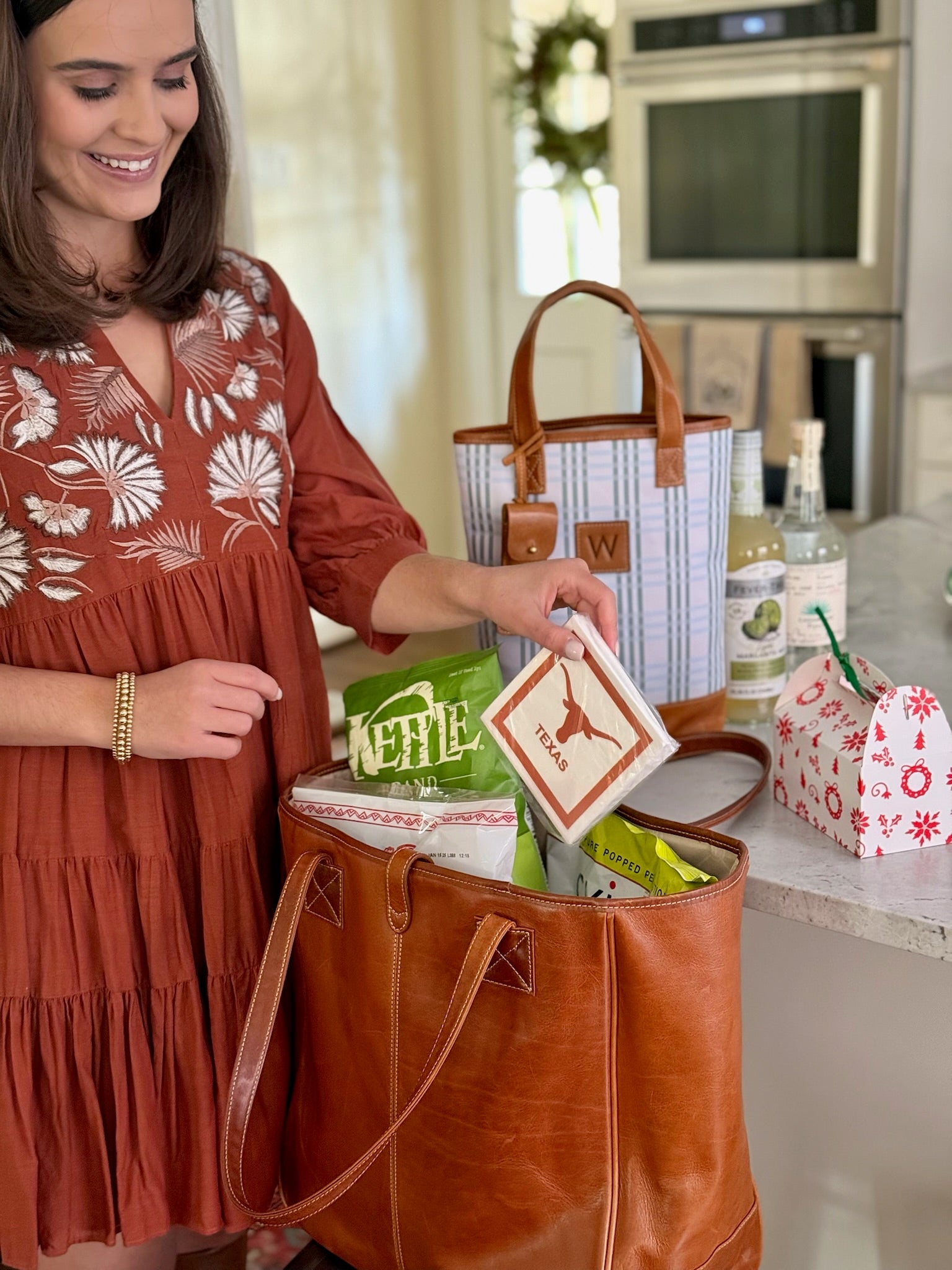 Nantucket Tote in Florentine Leather