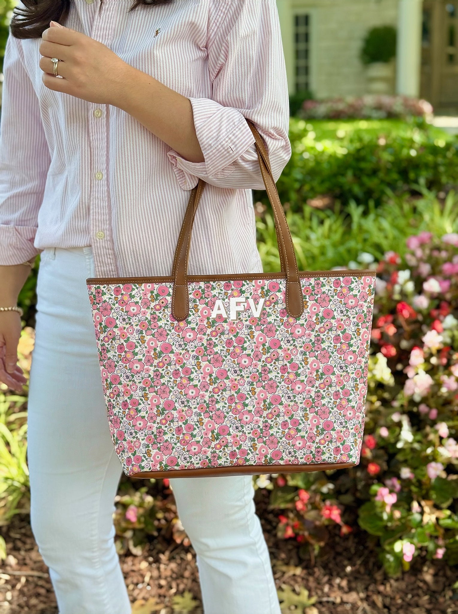 Sutton Zippered Small Tote