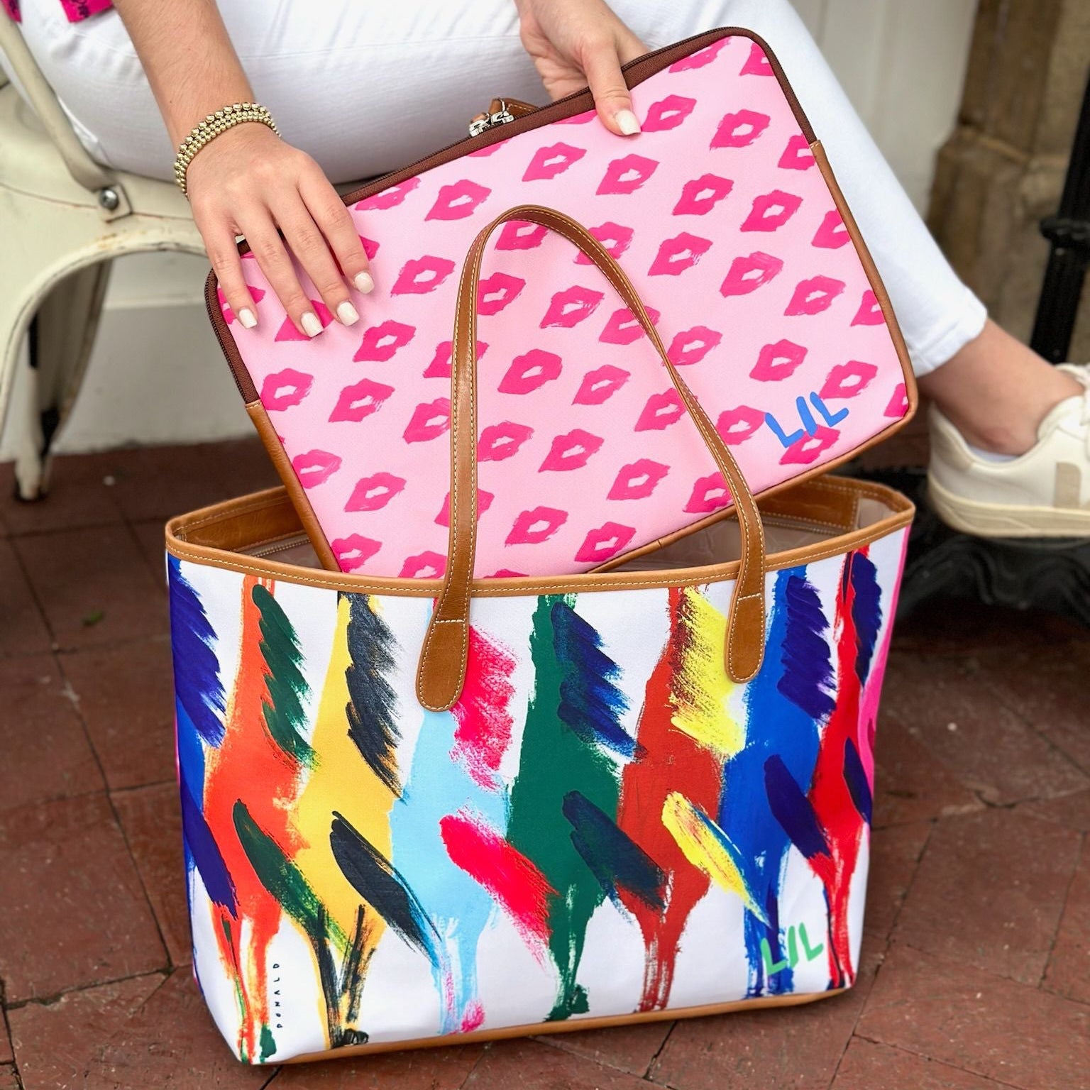 Buchanan 15" Laptop Sleeve × Drawbertson